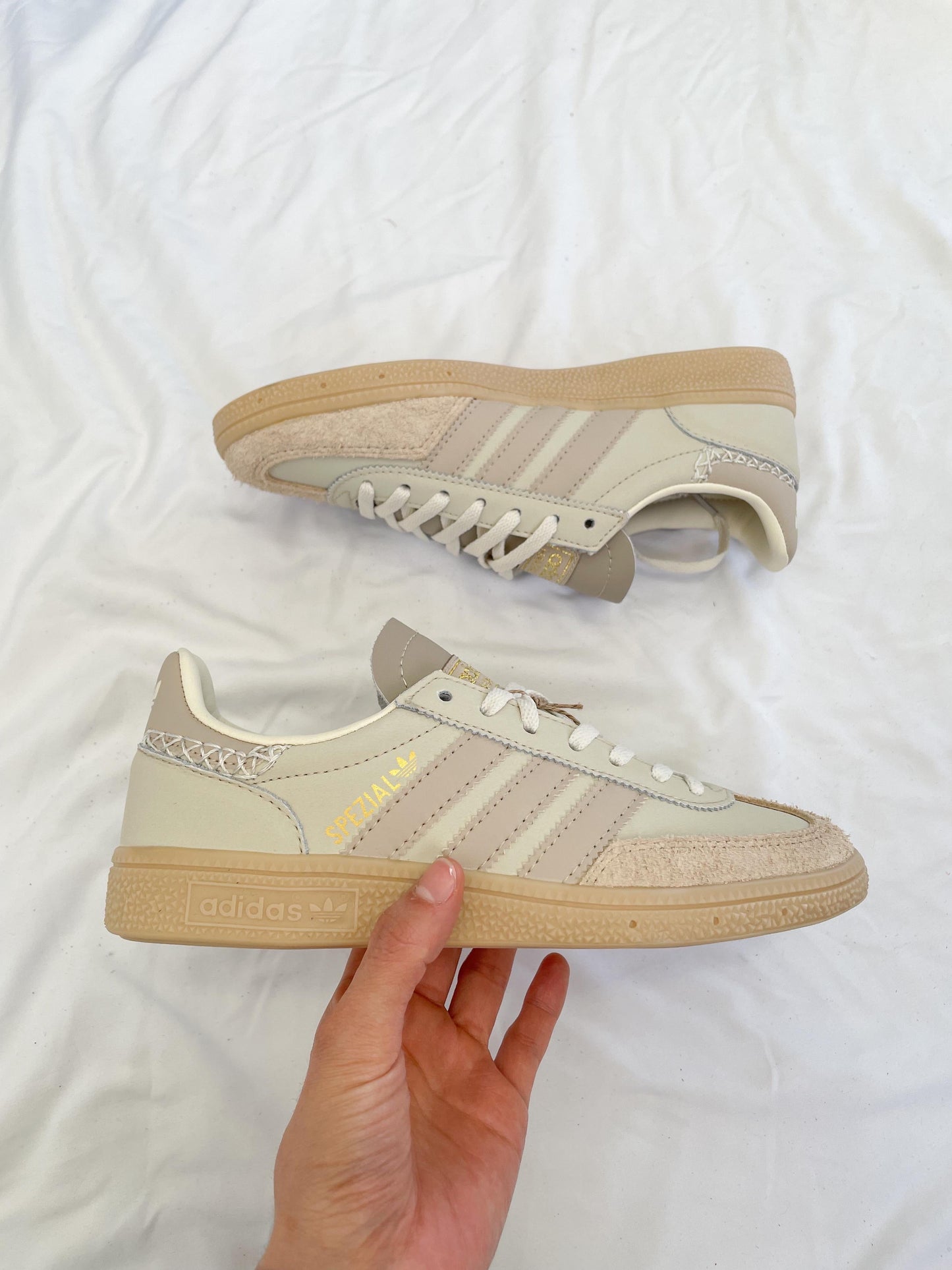 Spezial Cream Beige