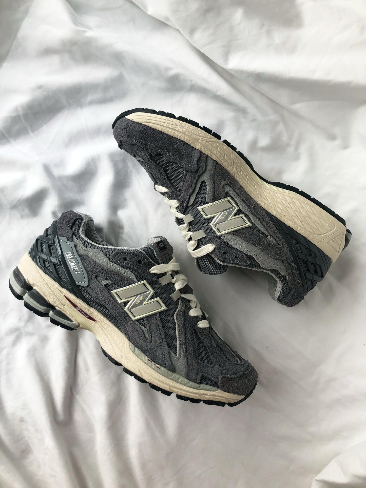 NB 2002r Grey