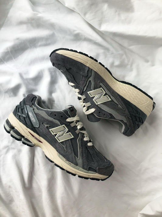 NB 2002r Grey
