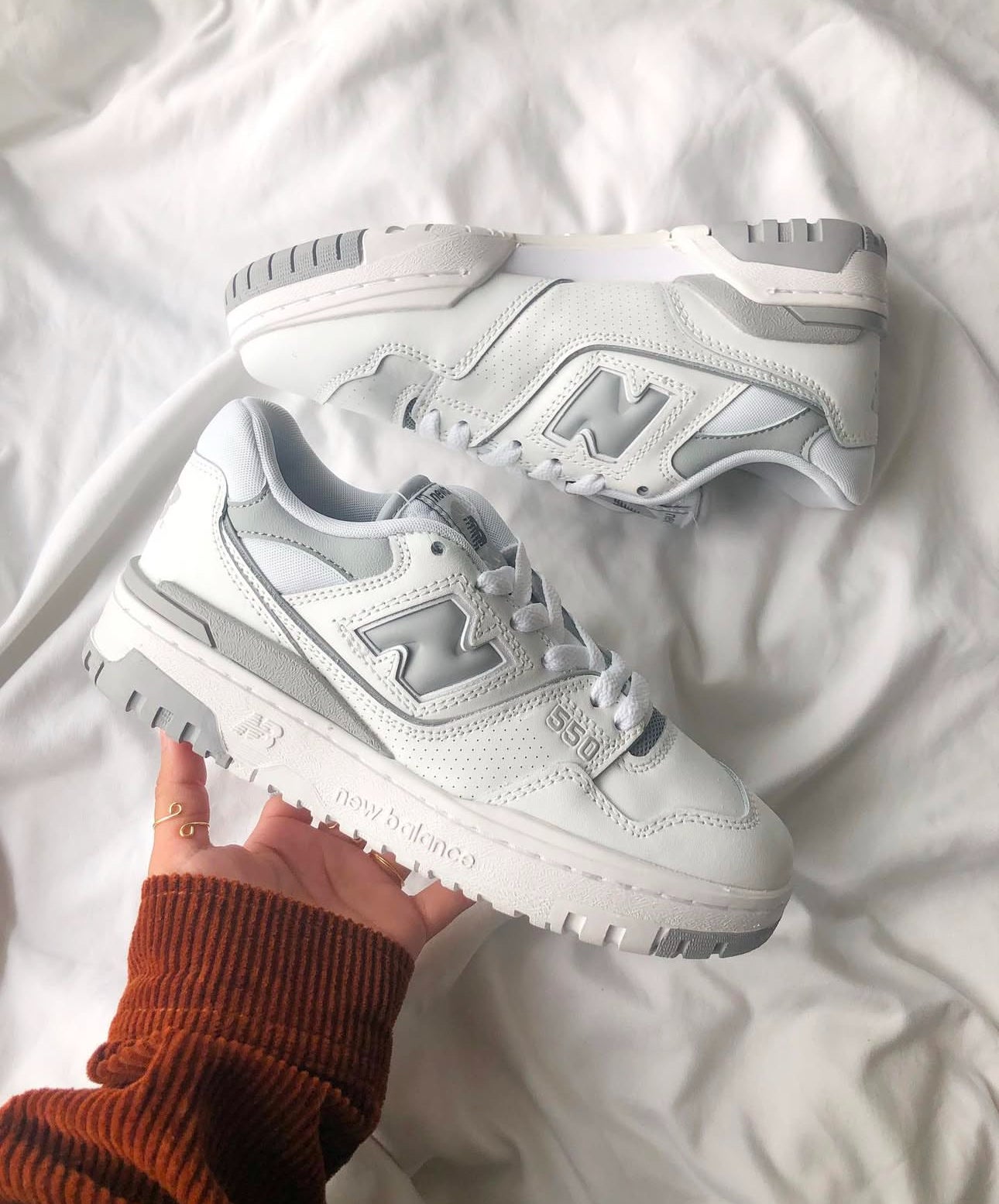 550 Grey