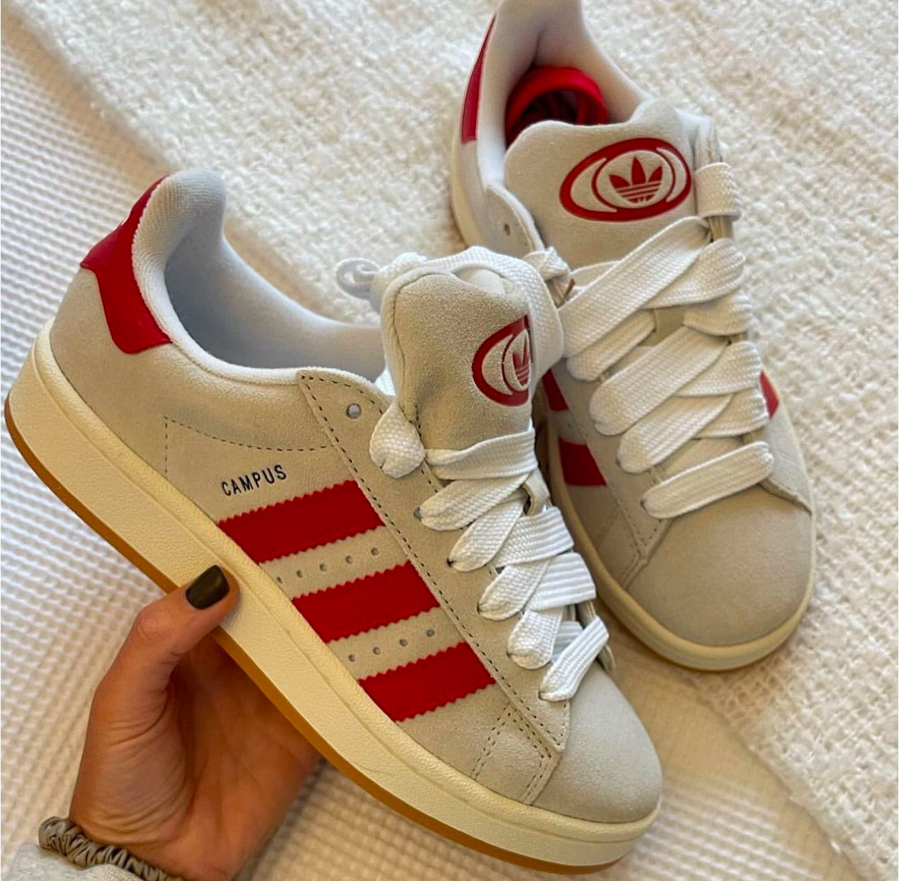Campus Crystal Red