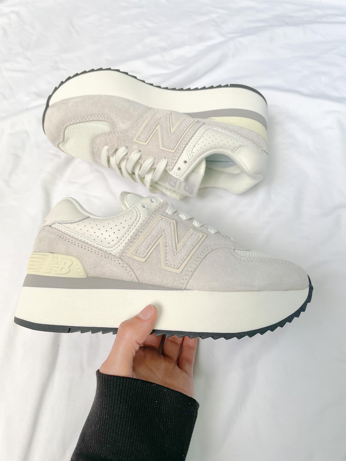 574 Plataforma Beige