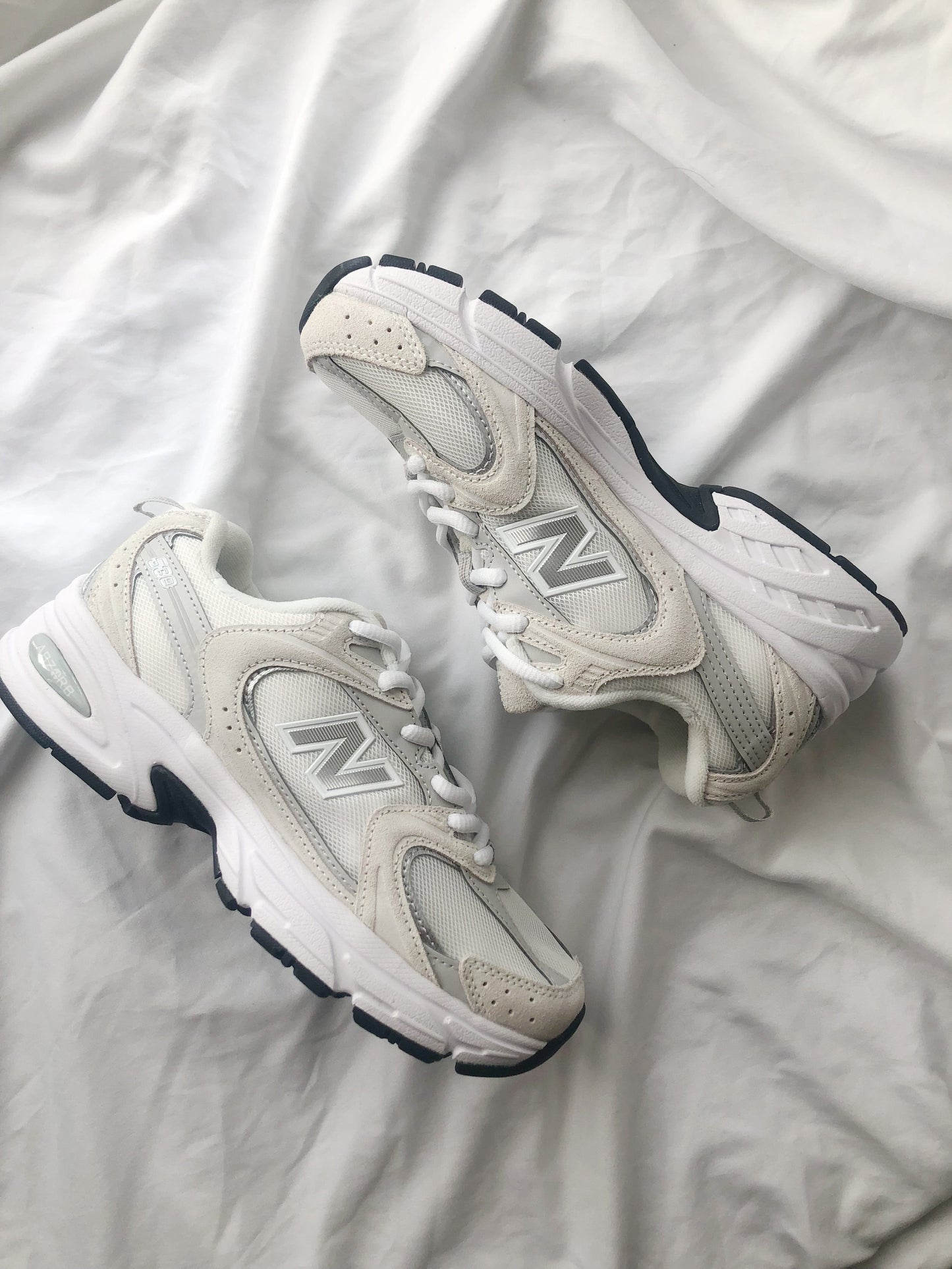 530 Beige White