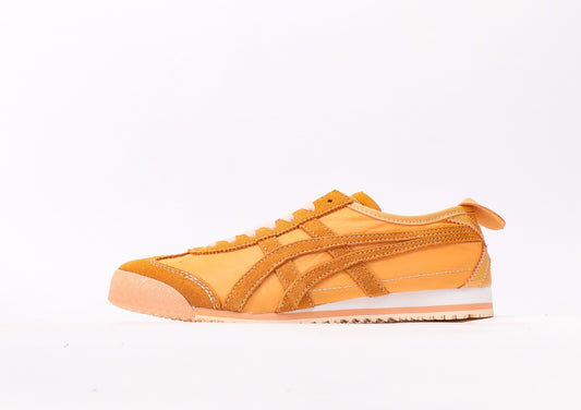 Onitsuka Tiger/ Asics