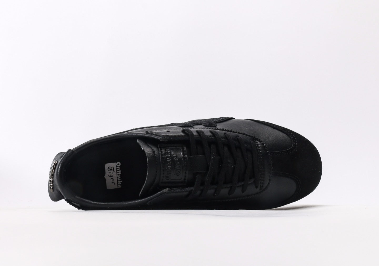 Onitsuka Tiger/ Asics