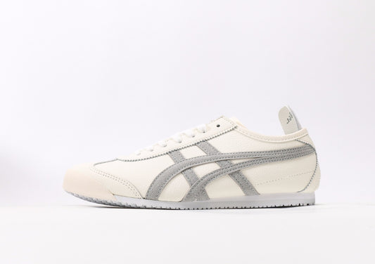 Onitsuka Tiger/ Asics