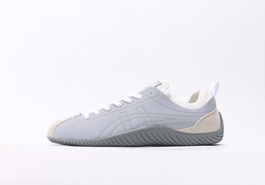 Onitsuka Tiger/ Asics