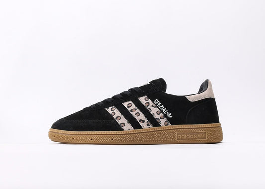 Adidas spezial